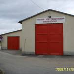 feuerwehrgertehaus_einfahrtstore_1.jpg