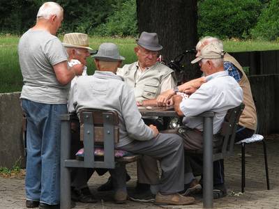 pensioners-g66d301c88_1920.jpg