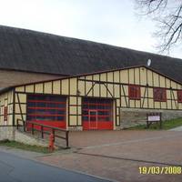 feuerwehrgertehaus_eingang.jpg